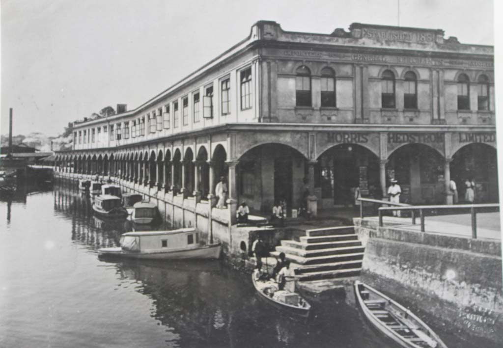 “Morris Hedstrom Building, Thomson Street” c.1912 Source: Fiji Museum P32.4/126