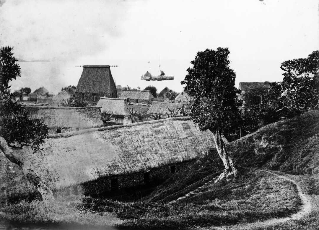 “View of a Fijian village”, unknown photographer, c1890s Source: Ref: 1/2-091788-F. Alexander Turnbull Library, Wellington, New Zealand. /records/23191785